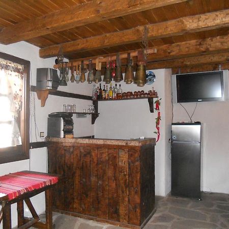 דוברינישטה Djolevi Guesthouse מראה חיצוני תמונה