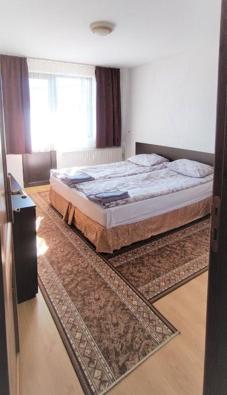 דוברינישטה Djolevi Guesthouse מראה חיצוני תמונה