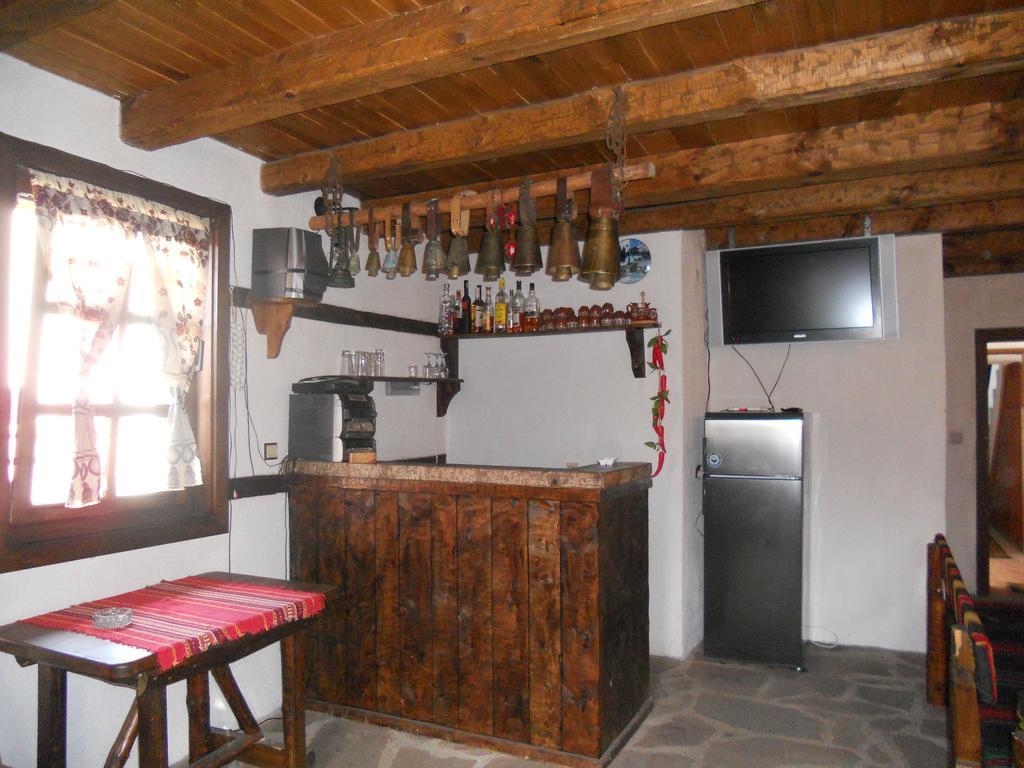 דוברינישטה Djolevi Guesthouse מראה חיצוני תמונה